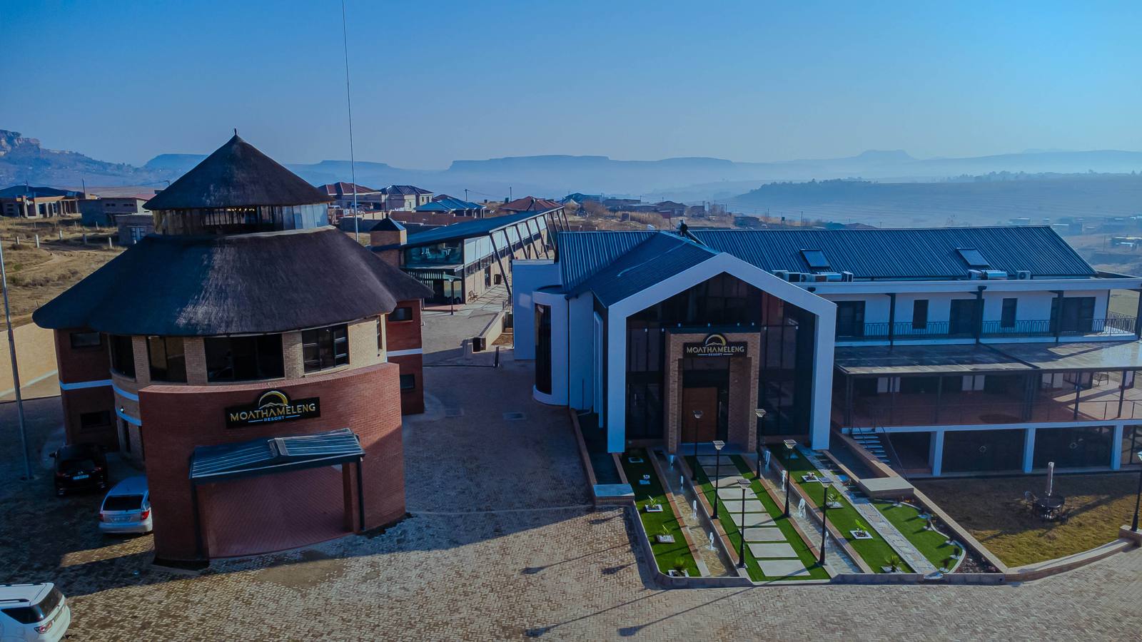 Moathameleng Lodge